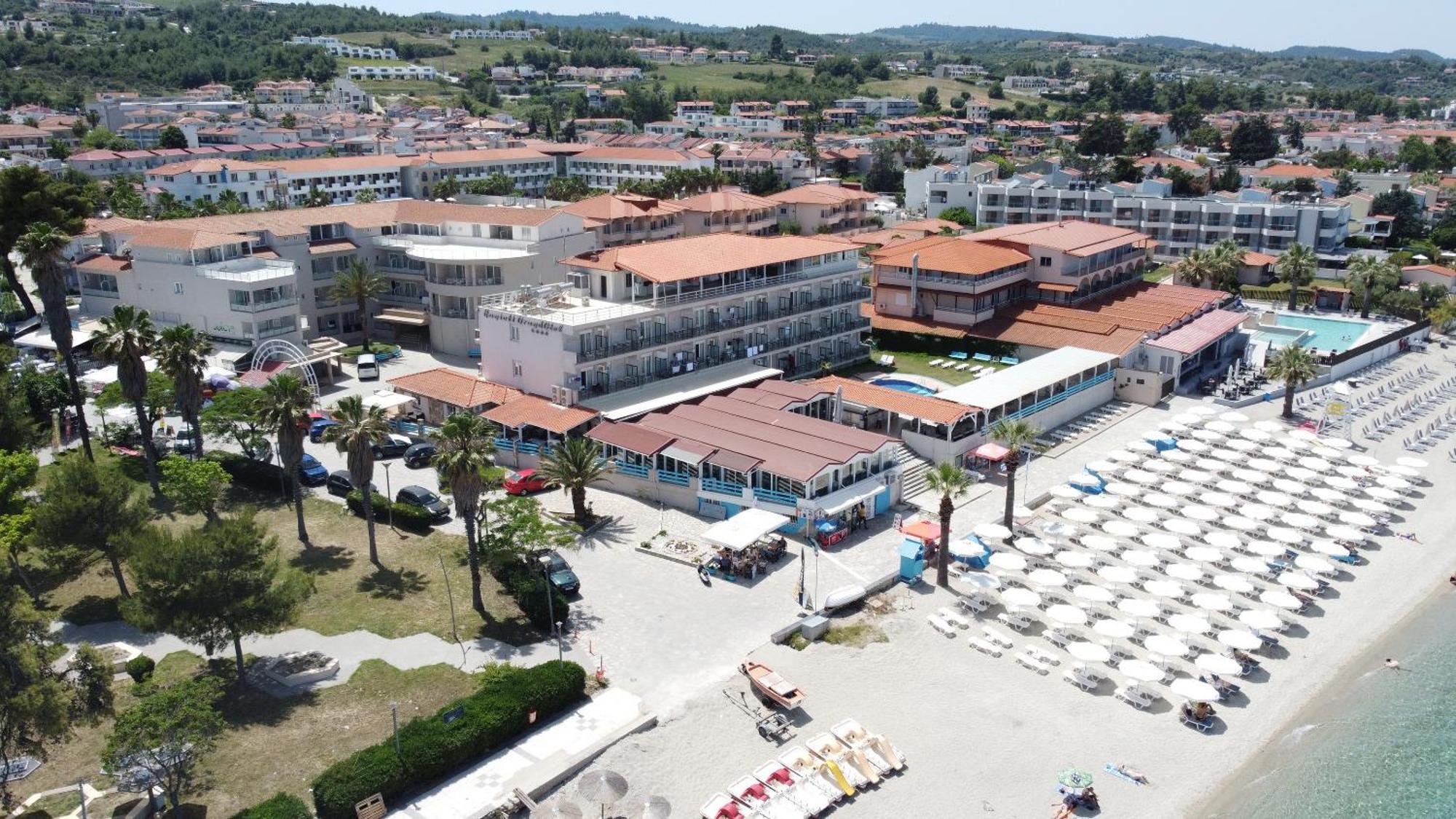 Hanioti Grandotel Exteriér fotografie